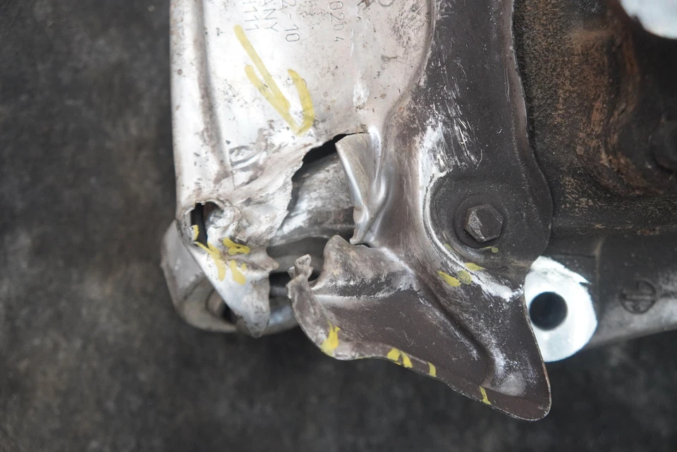 Cojinete de rueda buje nudillo husillo trasero derecho 33306866336 BMW 540i 530i G30 *Nota Foto 2 de 4