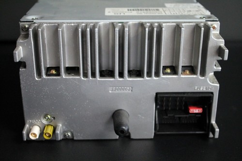 2005 VW Passat Factory Monsoon Head Unit Cassette Tape CD Player 3B7035180G - Picture 4 of 5