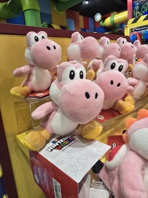 Yoshi Shoulder Pal Universal Studios Fan Fest Nights exclusive