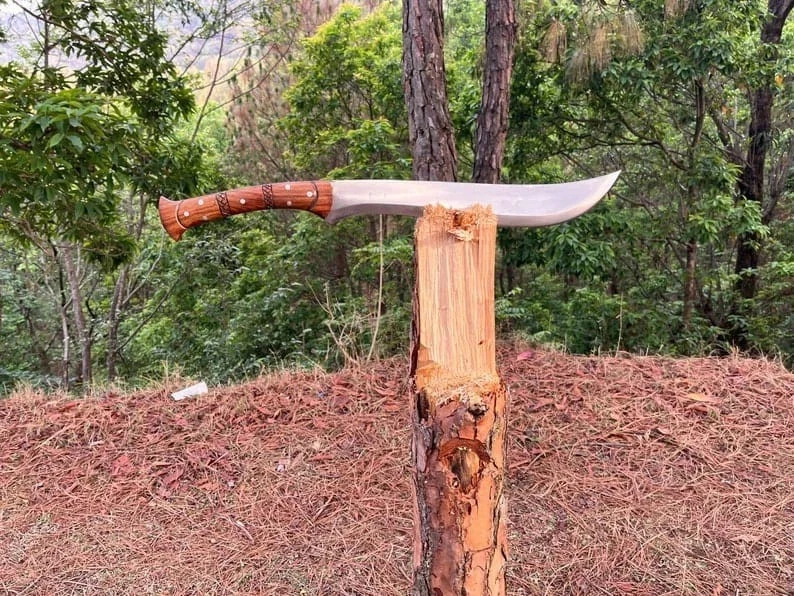 Custom Handmade Carbon Steel Blade Survival Machete Sword/ Hunting Sword Camping