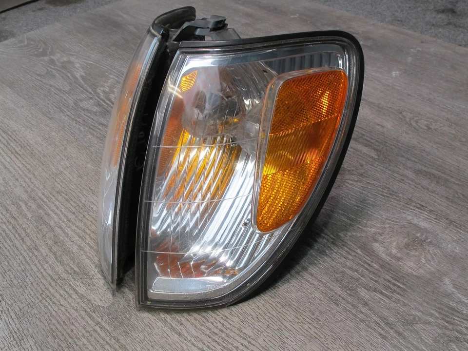 Juego de luces esquineras luces intermitentes laterales izquierdo y derecho Lexus J100 LX470 1998-2002 Foto 2 de 4