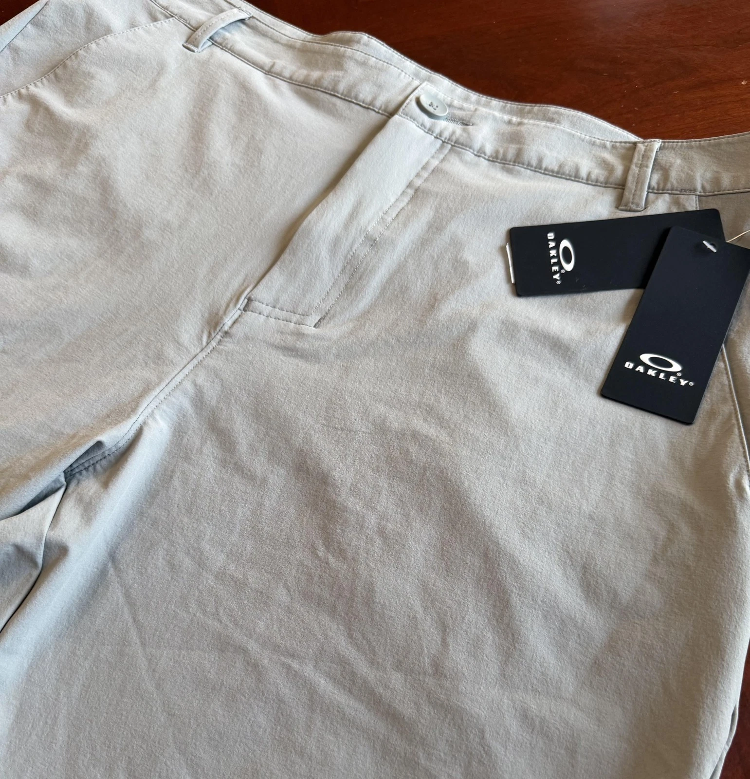 NWT Oakley Take Pro Short 3.0 Shorts Mens 38 Gray Stretch Quick Dry Chino Golf