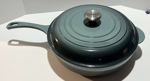 Le Creuset Sig. Enamel Cast Iron Deep Sauté Pan, 4 1/4-Qt, Green