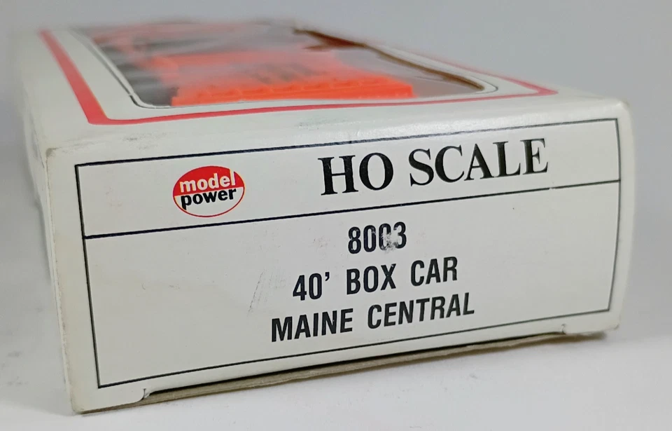 Model Power MAINE CENTRAL, The Pine Tree Route 40' Box Car, HO Scale. #8003. - Image 3 of 4
