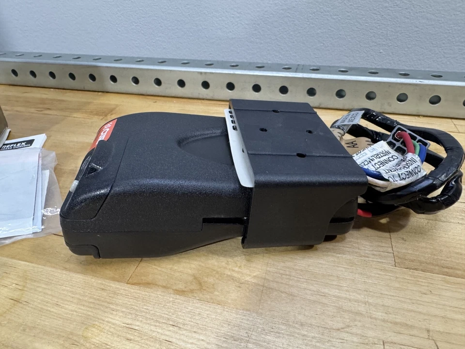 Trailer Brake Control Curt Manufacturing 51130 - Image 4 of 4