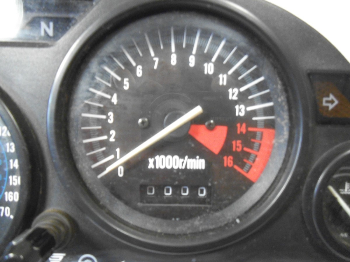 KAWASAKI ZX600 NINJA INSTRUMENT PANEL SPEEDOMETER 25005-1530