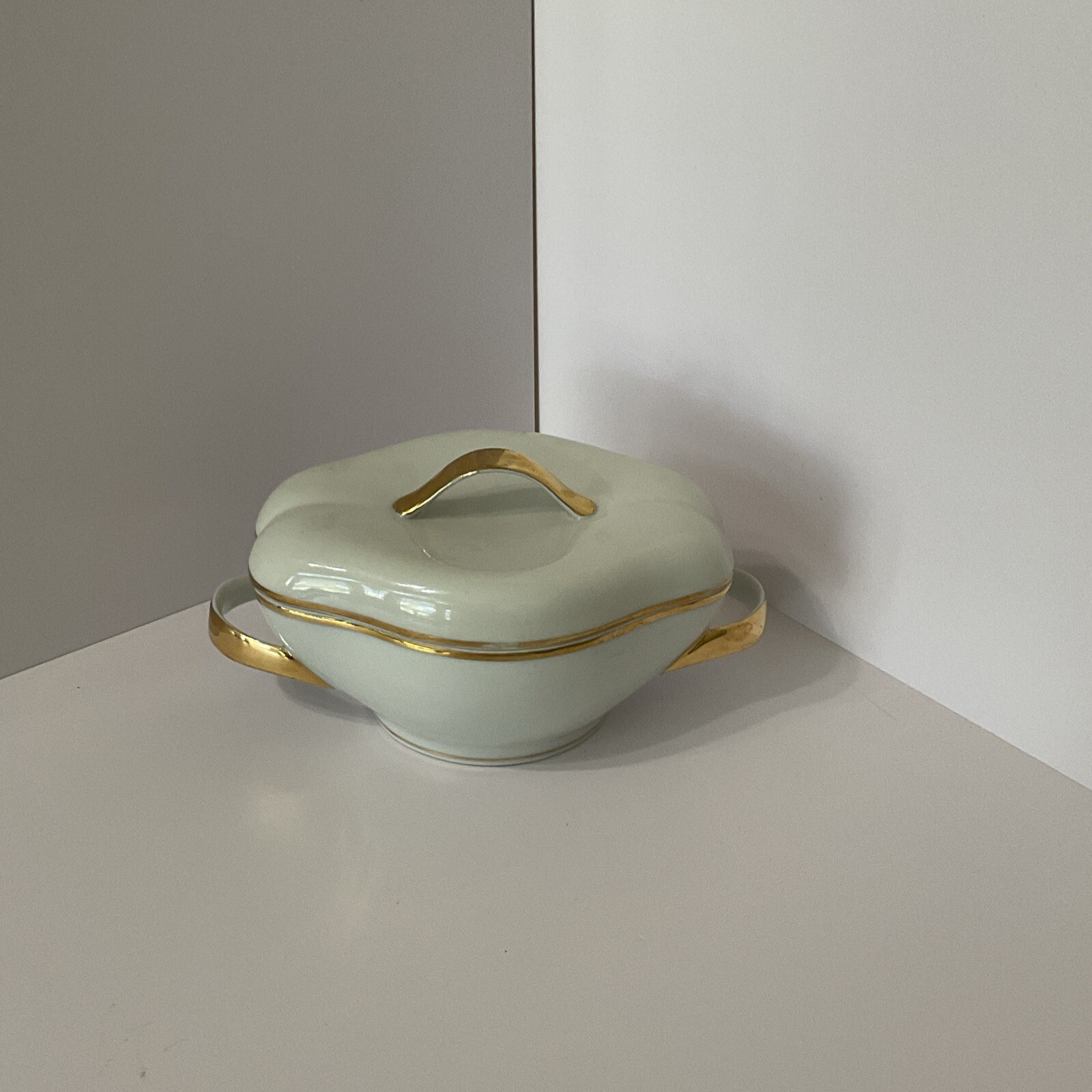 Picture 1 of 7