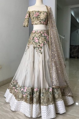 white lehenga for girls