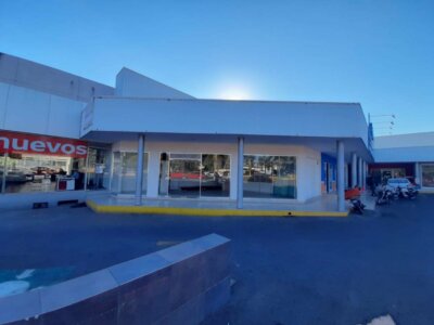 LOCAL EN RENTA EXCENTE UBICACION Y BUEN PRECIO EN VILLA DE ALVAREZ COLIMA