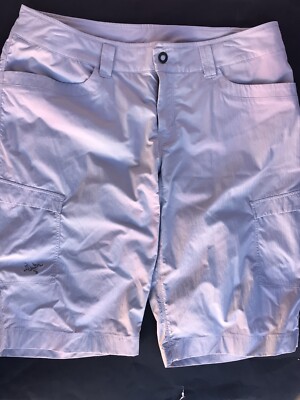 Arc'teryx Womens Bermuda Hiking Cargo Shorts Outdoor Size 12 Inseam 13” 