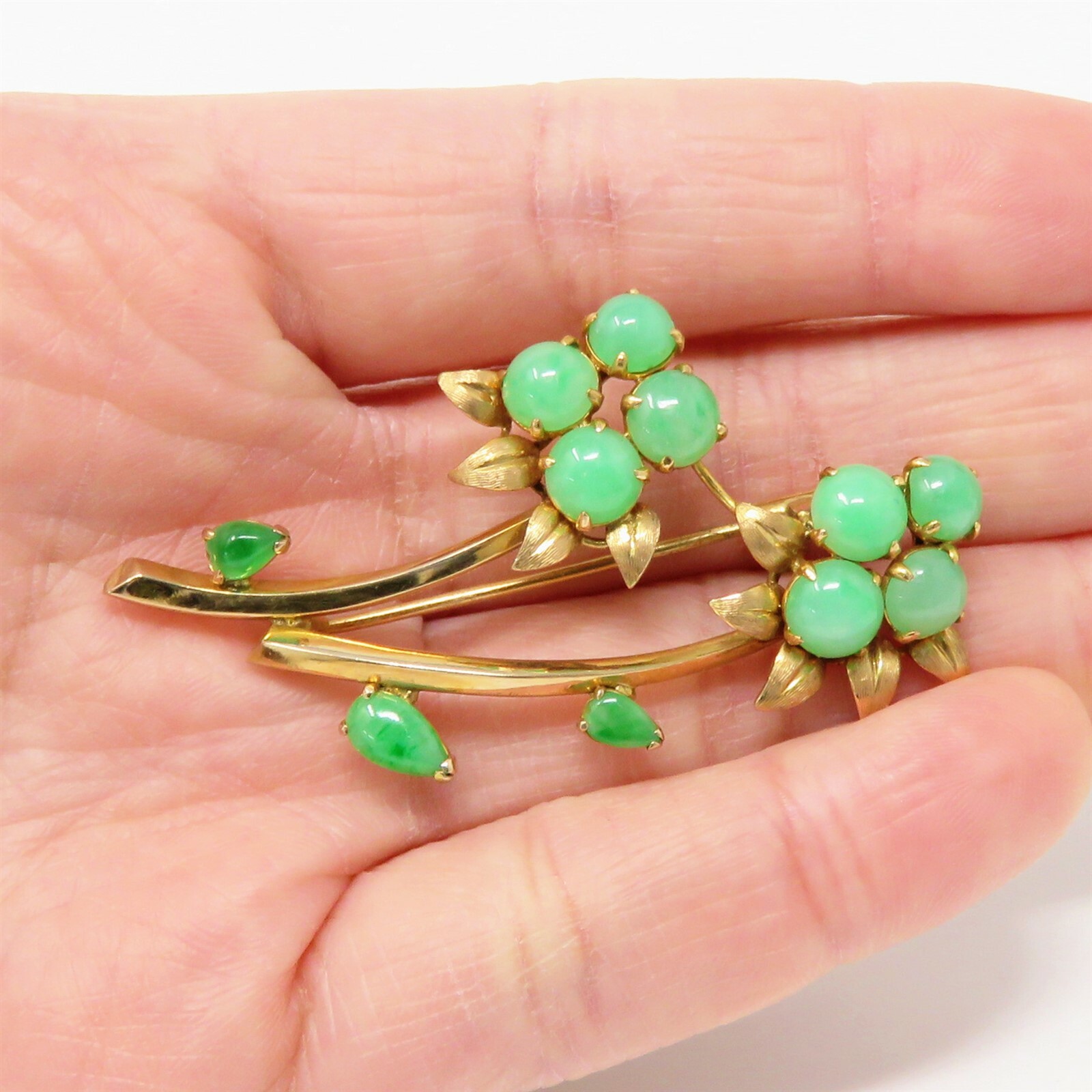 NYJEWEL 14k Yellow Gold Jade Floral Pin Brooch - image 5