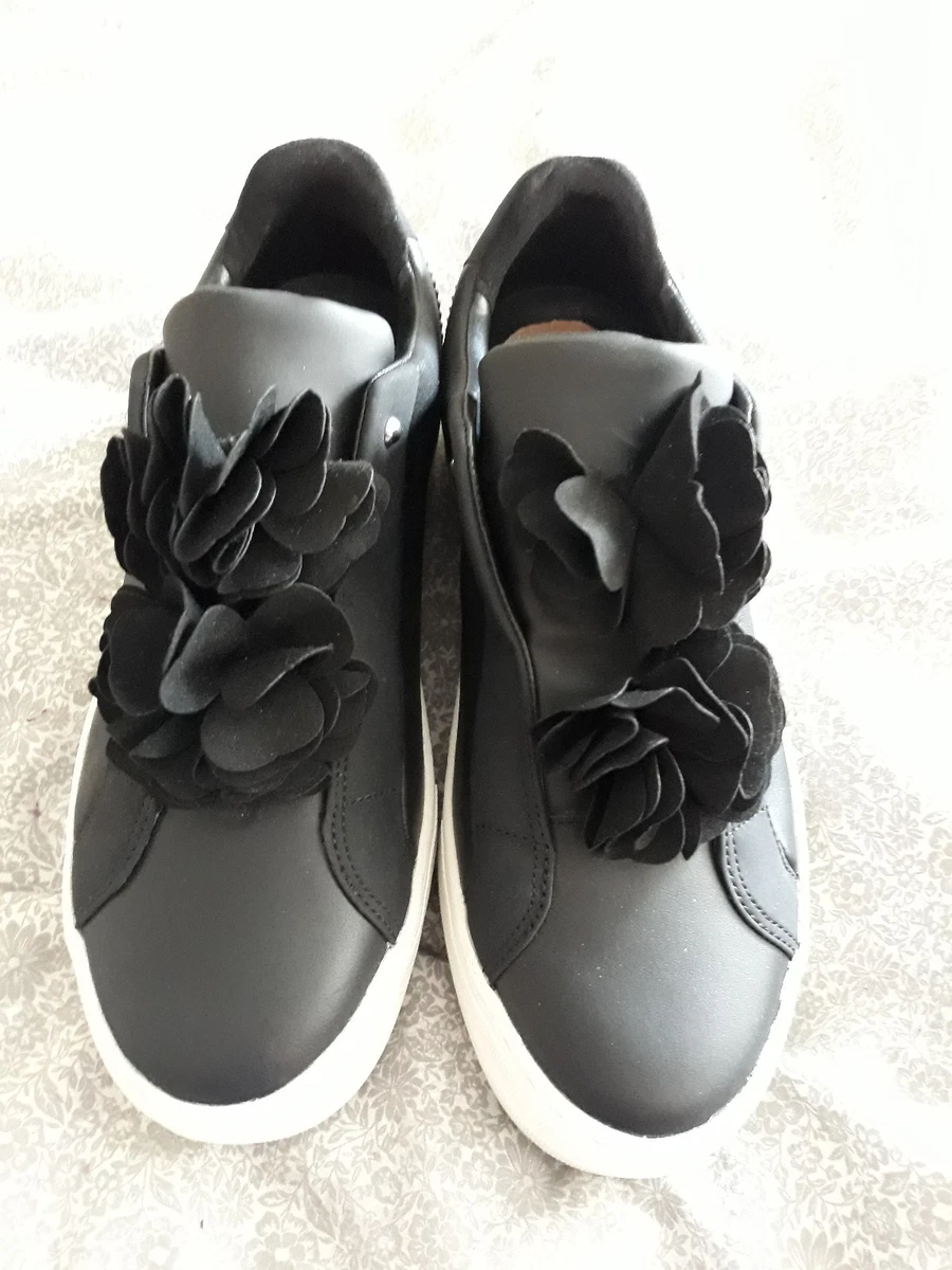 Skechers street clearance double up