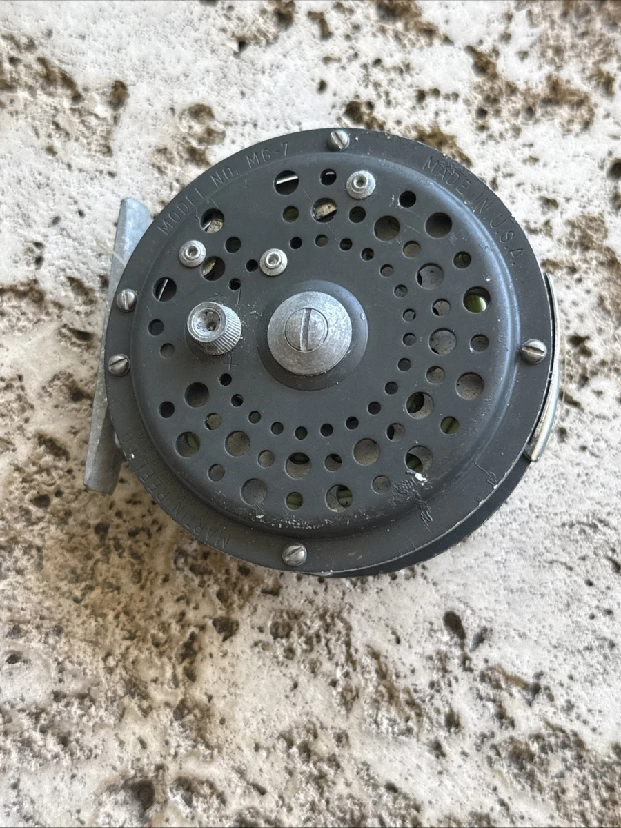 リール MARTIN REEL MG-7 Martin MG7 Click Pawl Fly Reel NOS and never had line put on it. I