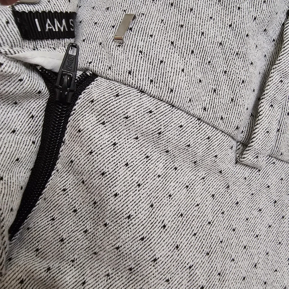 Шорты с заниженной талией Maurices серые черные в горошек с заниженной талией женские размер 7/8 - Изображение 4 из 4