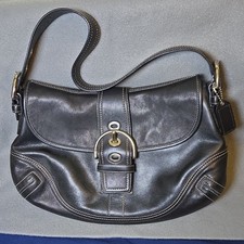 Authentic Coach Soho Flap Shoulder Bag Black Leather F10192 Y2K Vintage Buckle