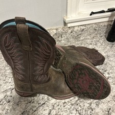 ariat boots womens 8b