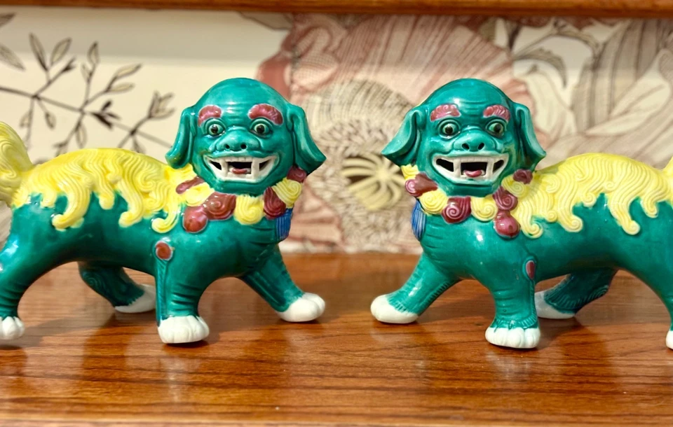 🐉 Par de estatuillas de cerámica pintadas a mano de colección de león guardián chino Foo Dog Foto 4 de 4