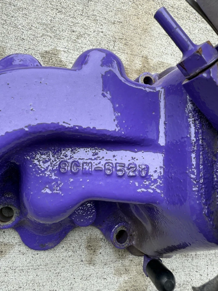 Colector de admisión Ford Mercury 49-50 8CM-6520 fundido Foto 2 de 4