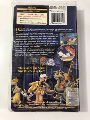 Walt Disney Gold Classic Collection The ARISTOCATS VHS Clamshell