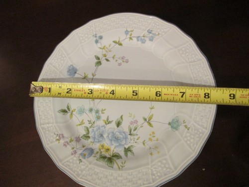 Mikasa Precious Blue Michelle Set 4 SALAD PLATES D2501 Japan Pastel Blue NICE! - Picture 5 of 5
