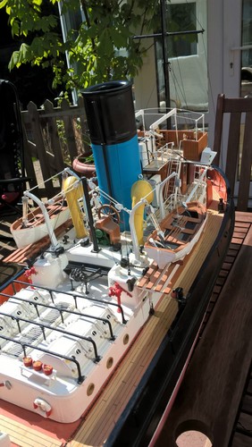 MODEL TUG BOAT IMARA - Picture 3 of 10