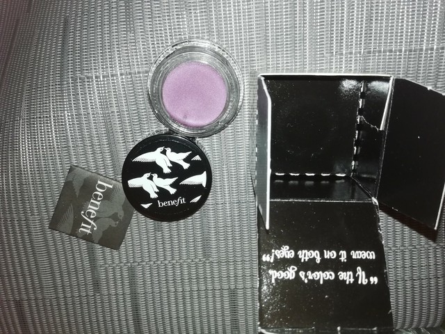 benefit cream eyeshadow