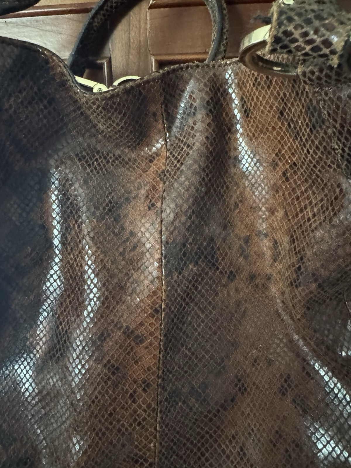Women’s G.I.L.I. Leather Snake Print Handbag With Removable Strap And Tassel