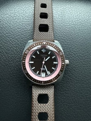 Zodiac Sea Dragon Z02268 Swiss Made Unisex Watch New Battery Runs Great No Box