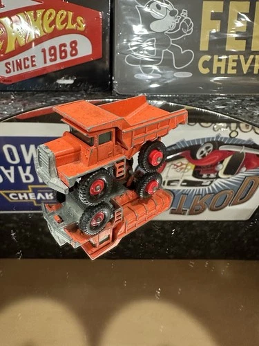 Vintage 1968 Matchbox Mack Dump Truck -  #28 - Lesney