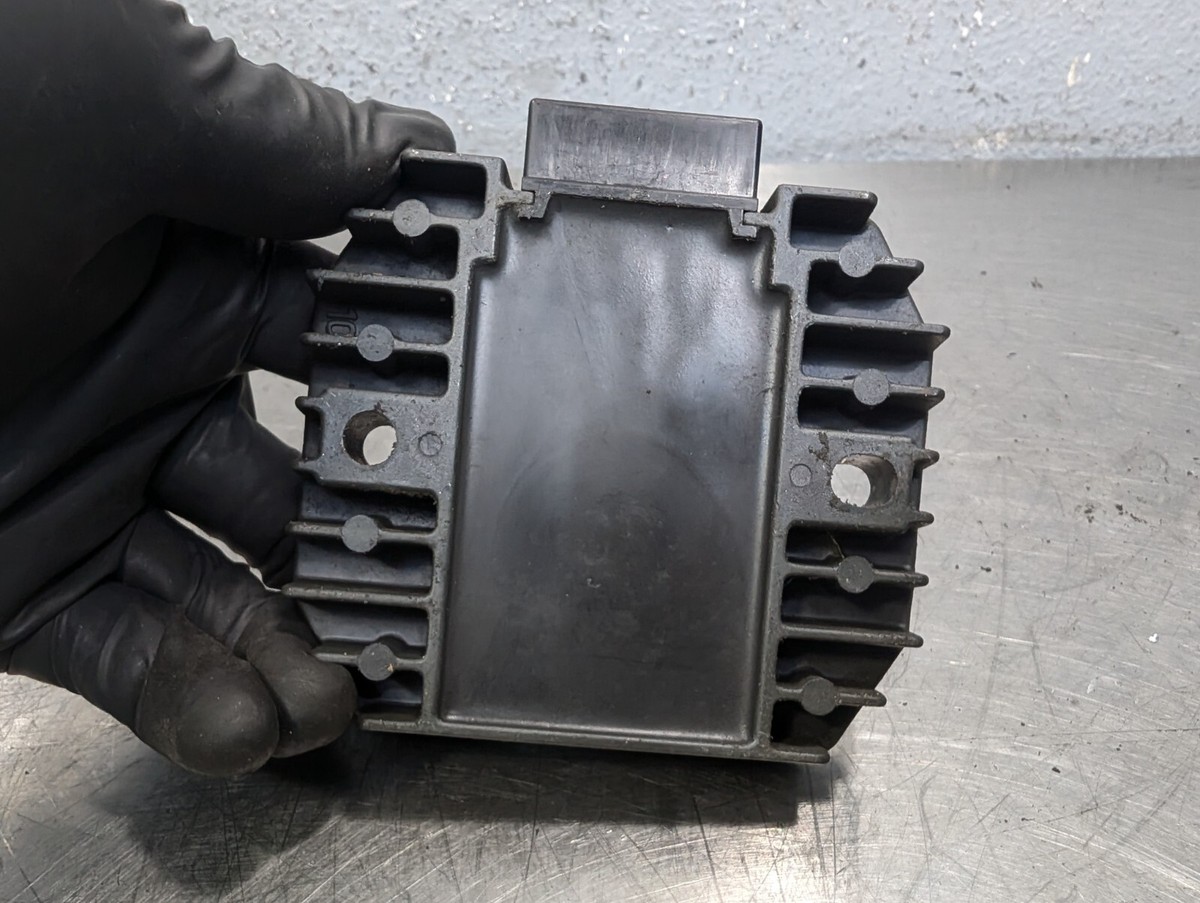 2008-2012 Kawasaki Ninja 250R EX250 OEM Voltage Regulator