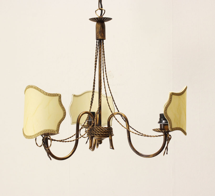 Lampadario Ventolina 3 Luci Ferro Battuto | Elegante Stile Country Chic