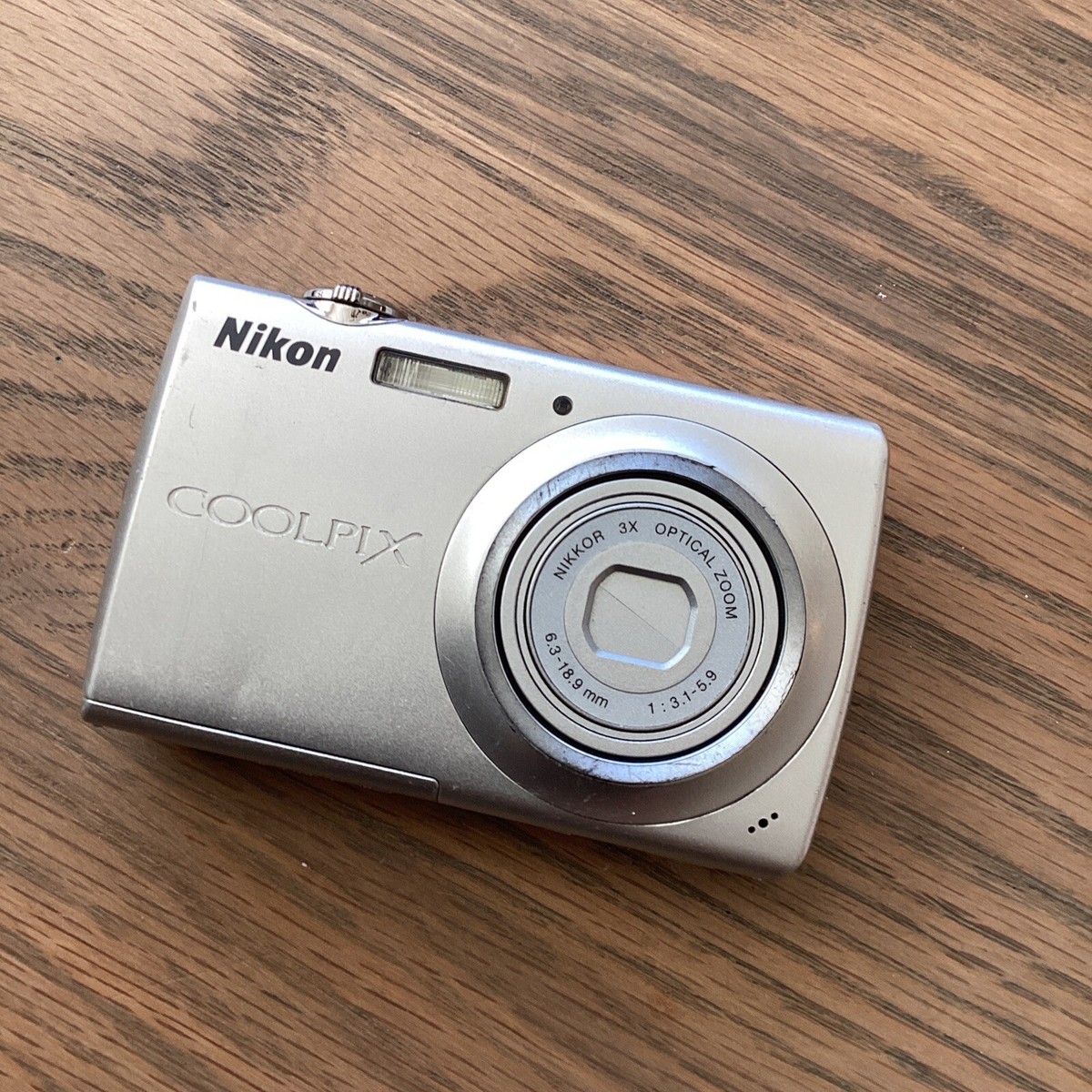 Nikon COOLPIX S203 10.0MP Digital Camera - Red for sale