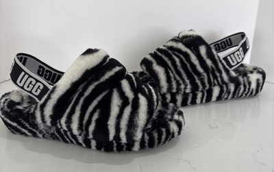 UGG Fluff Yeah 1112248 Women's US 7 Black/White Zebra Print Slide Slipper Sandal