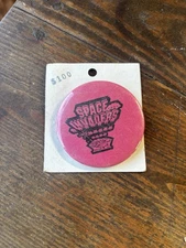 VINTAGE Space Invaders  ATARI VIDEO GAME PINBACK 70S 80S RARE 2" LOGO BUTTON