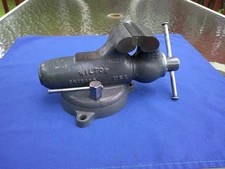 Vintage Wilton Toddler Bullet Vise #825 - 2-1/2" Jaws Swivel Base Nice Shape '75