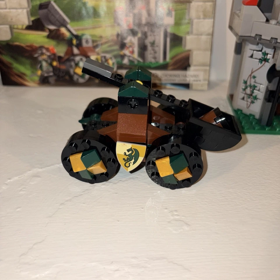 Lego 7948 2010: Castle Kingdoms Outpost Attack con instrucciones incompletas Foto 3 de 4