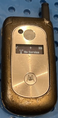 Motorola V323i Silver/Gray Flip Phone (US Cellular)