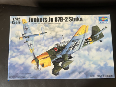 Junker ju 87 B Stuka 1:32 Modellbausatz Trumpeter mit Fotoätzteilen