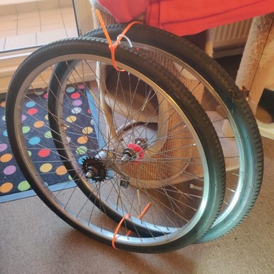 Komplett Fahrradreifen mit Schlauch Set 28 Zoll Zoll Reifen