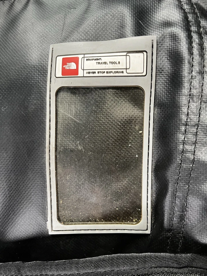 Mochila Bolsa de Lona Impermeable de Viaje The North Face Pequeña Negra Base Camp Foto 3 de 4