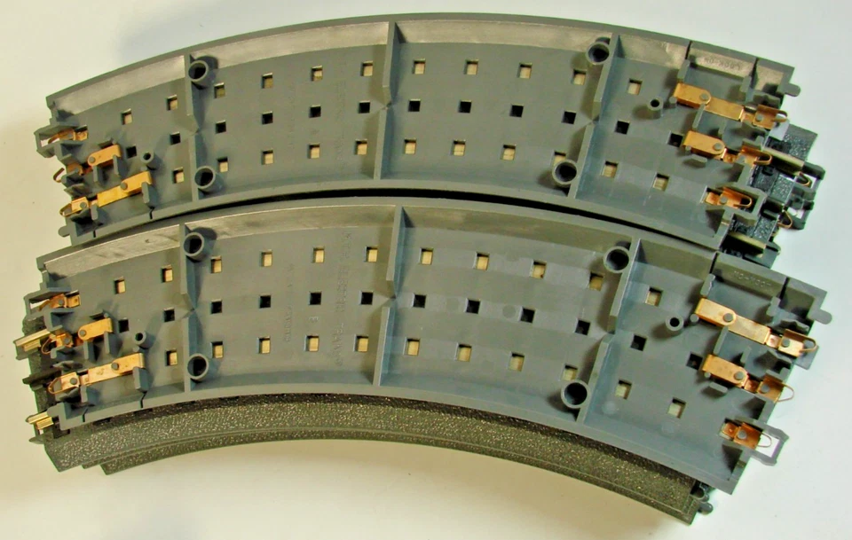 MTH 031 Real Trax Curve Track Solid Rail 8 Brand New Pieces Full Circle 40-1002 - Image 4 of 4