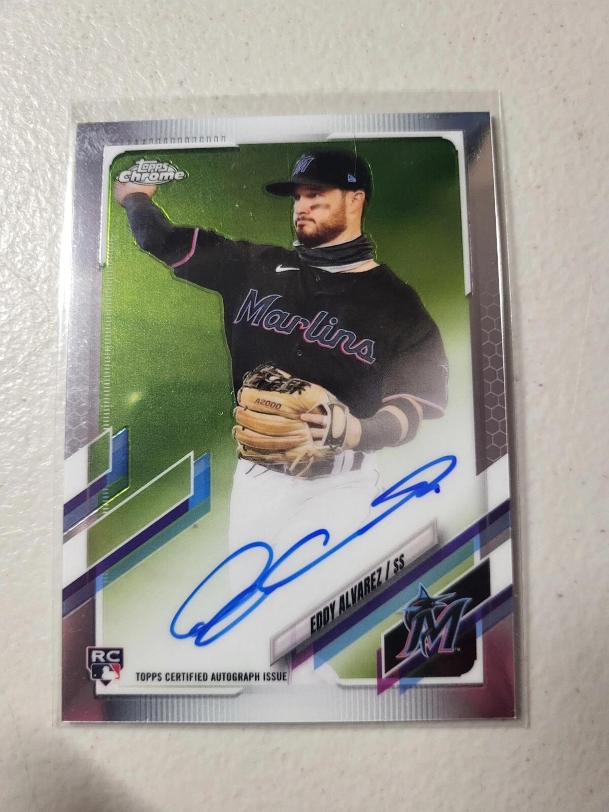 Eddy Alvarez trading card