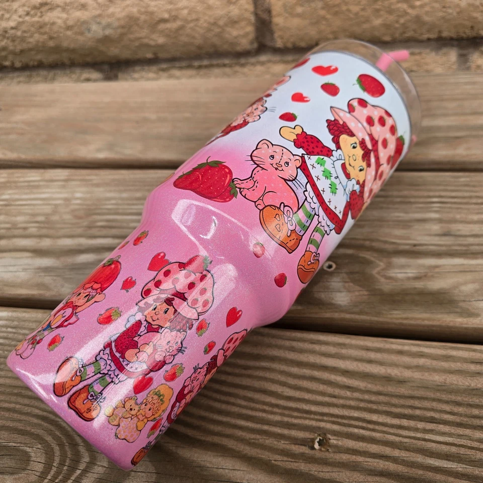 Vaso Strawberry Shortcake 40oz rosa brillante degradado Foto 4 de 4