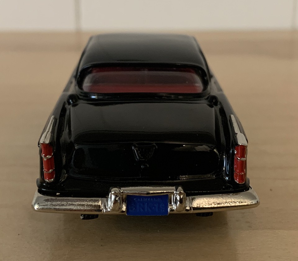 Miniature Brooklin 1/43 – Chrysler C300 1955 Noire BRK19 004A