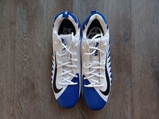 nike soccer boots men