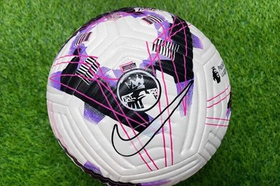 サッカーボール NIKE Flight Soccer Ball Nike Flight Soccer Ball Size 5 2023-2024 Premier League Style