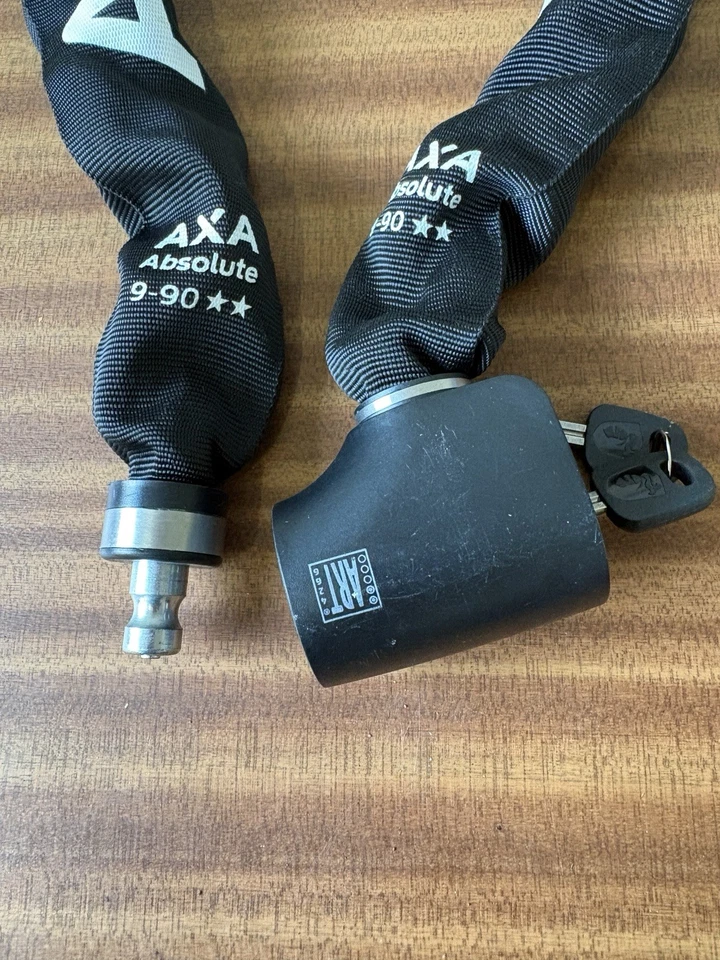 AXA Absolute Bike Chain Lock 9-90, Heavy Duty 90cm 9mm Steel, Insurance AA Rated - Image 4 of 4