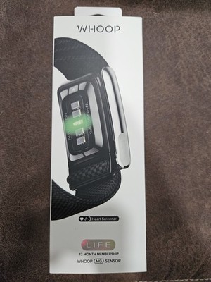 WHOOP MG Activity Tracker ECG Sensor SuperKnit Luxe Band + Wireless Powerpack