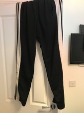 Vintage Adidas  Black Adidas poppers Size M. Black, White, Yellow