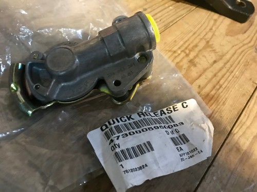 Military Commercial Air Brake quick release coupling 334053261 8362460 H23 - 第 1/4 張圖片